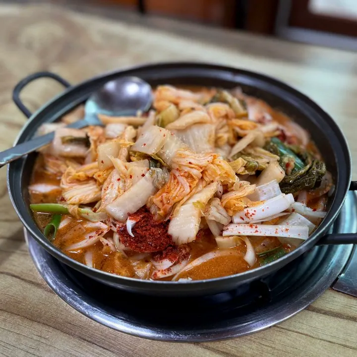 시골 돼지볶음찌개전문점